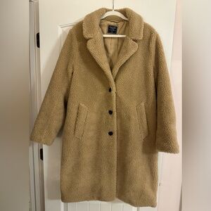 NWOT Abercrombie & Fitch Women’s Sherpa Dad Coat - XL